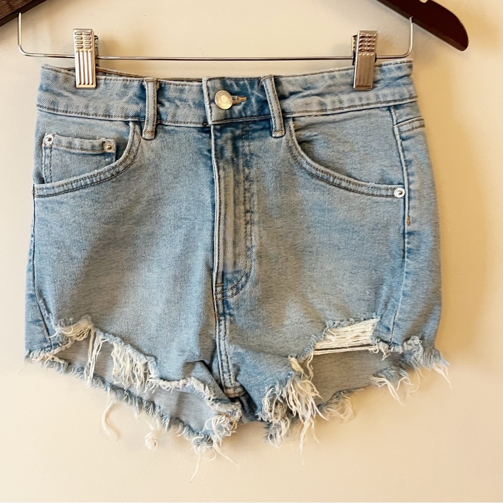 Zara High Rise Cut Off Jean Shorts Size 2 Distressed Light Blue Wash